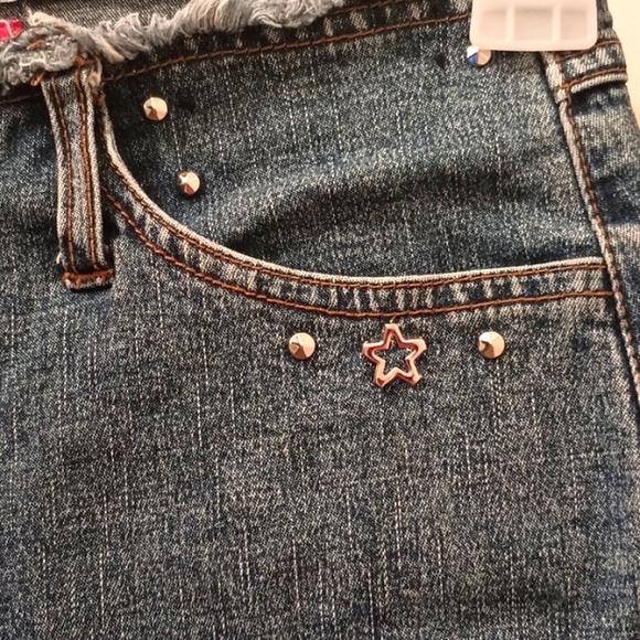 Jeans - Picture 3 of 7